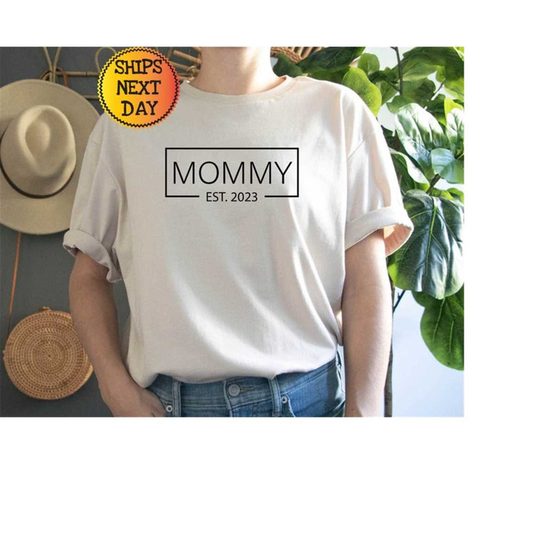 MR-11102023172213-mommy-est-2023-shirt-mama-shirt-announcement-shirt-mothers-image-1.jpg