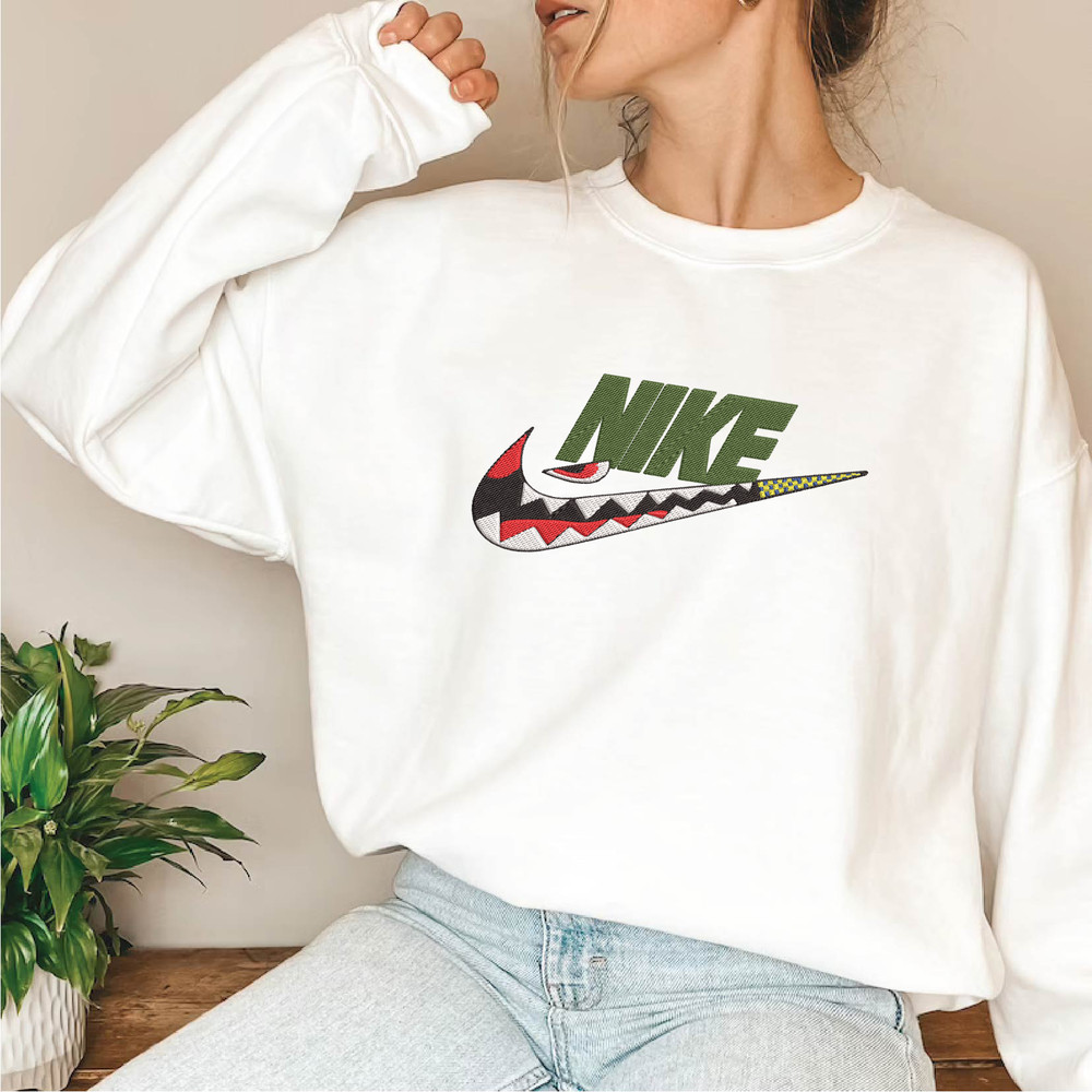 EDS_BR89_SHIRT_swearshirt_Preview_6_copy.png
