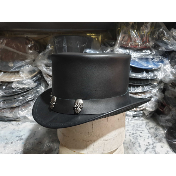 Tri Skull Band Black Leather Top Hat (2).jpg
