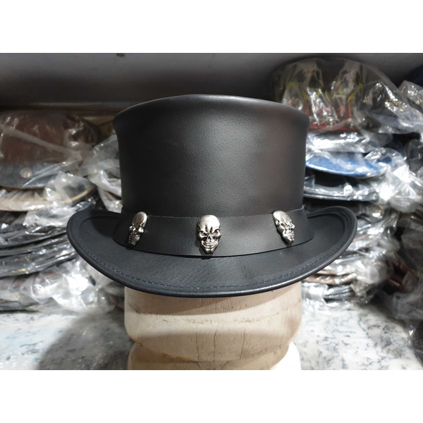 Tri Skull Band Black Leather Top Hat (5).jpg
