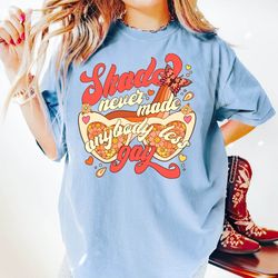 shade never made anybody less gay shirt, meet me at midnight shirt, taylor swiftie merch shirt, karma is a cat purring i