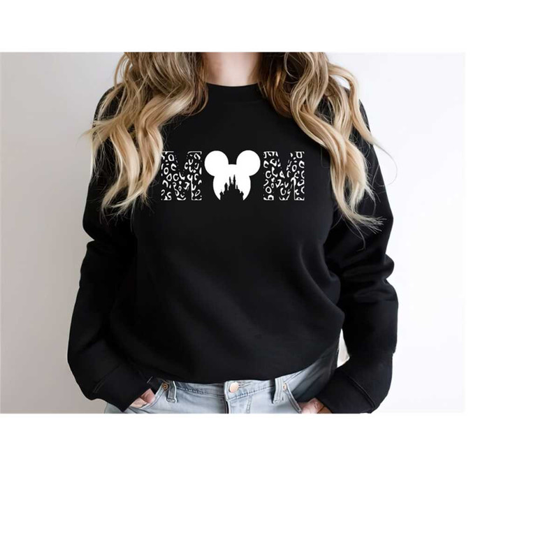MR-131020238488-disney-leopard-mom-sweatshirt-disney-trip-shirt-disney-image-1.jpg