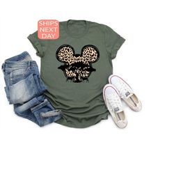 disney safari shirt, animal kingdom tee, mickey safari trip, disney cheetah shirt, disney trip shirt, disney family vaca