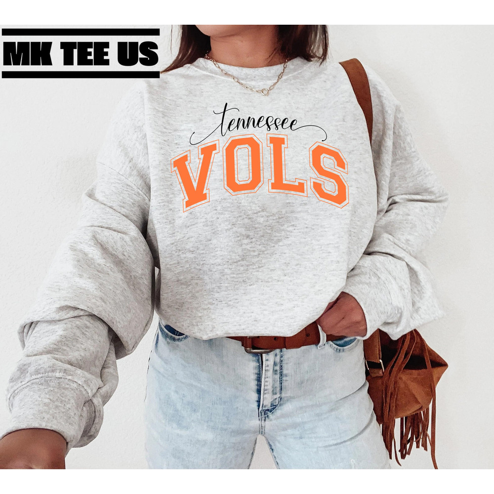 Vintage Tennessee Shirt, Tennessee Fan Crewneck Shirt, Distressed Tennessee Shirt, Tennessee Gift, College Student gift, Tennessee.jpg