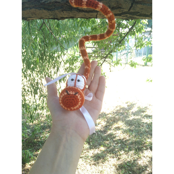 cobra snake crochet.jpeg