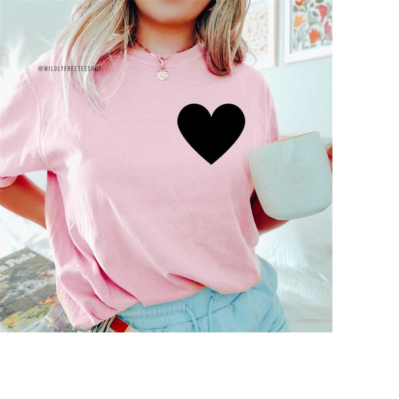 MR-1410202382210-black-heart-white-tshirt-black-heart-t-shirt-heart-tee-image-1.jpg