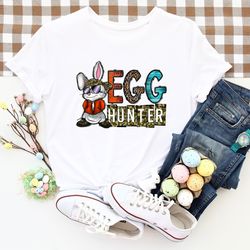 christmas cake sweatshirt, out here lookin like a snack shirt, christmas tree cake shirt, christmas shirt,christmas gif