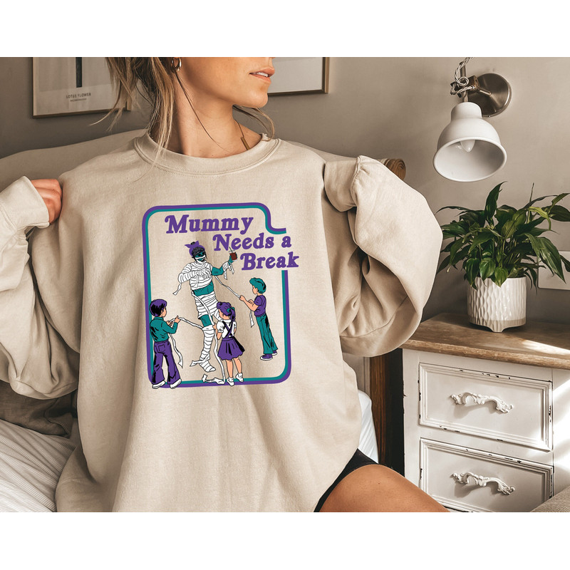 Halloween Mom Sweatshirt, Spooky Mom Shirt, Halloween Gifts for Moms, Halloween Momster Shirt, Retro Halloween Mom Shirt, Mother Sweatshirt.jpg