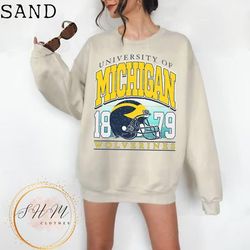 Vintage Michigan Crewneck Sweatshirt, Distressed Michigan Shirt, Illinois Fan Crewneck Michigan, Illinois Gift, College