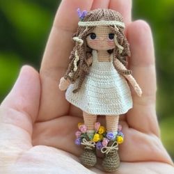 Miniature Hippie Girl Blossom Crochet pattern PDF