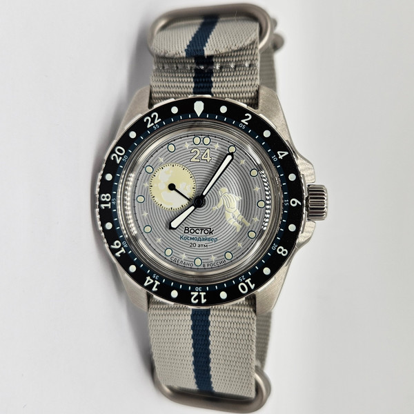Limited-Edition-Vostok-Cosmodiver-Luna-Dude-Space-Vibe-Factory-Made-24-hour-mechanical-automatic-watch-14039B-9