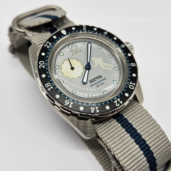 Limited-Edition-Vostok-Cosmodiver-Luna-Dude-Space-Vibe-Factory-Made-24-hour-mechanical-automatic-watch-14039B-7