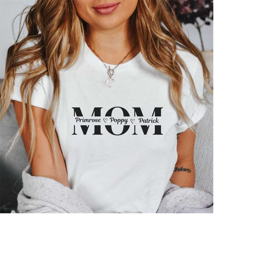 MR-16102023144239-personalized-mom-shirt-gift-for-mom-mama-shirt-shirt-with-image-1.jpg