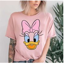 disney daisy duck big face t-shirt, daisy duck shirt, mickey and friends shirt, disney birthday party gift, disneyland m