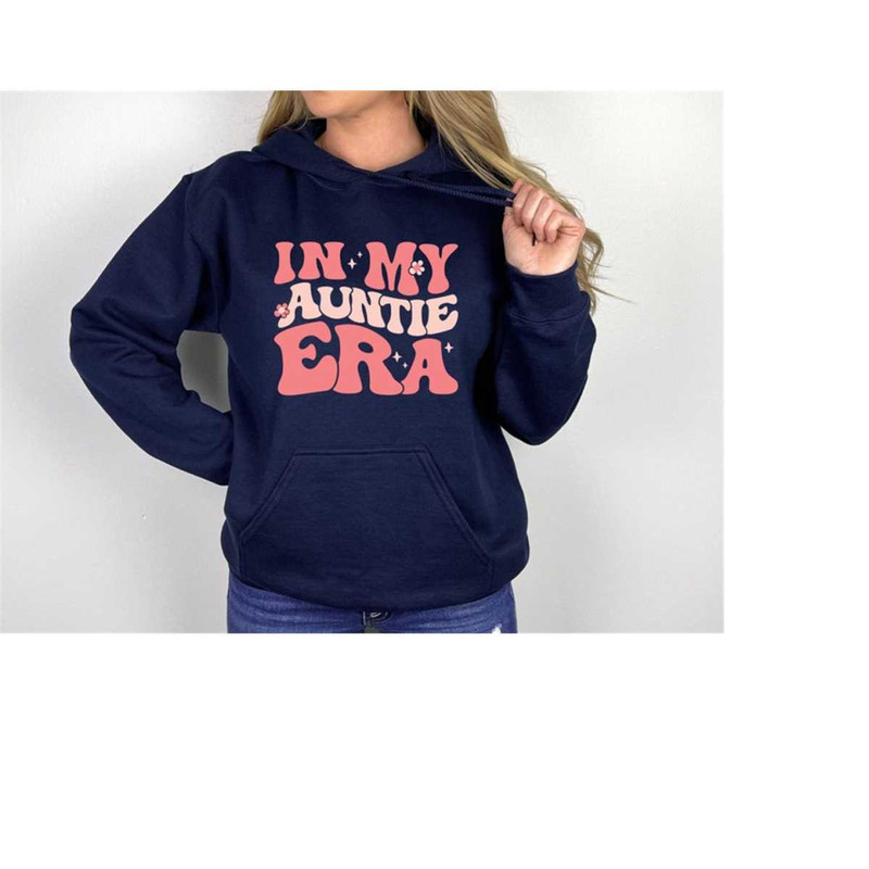 MR-17102023101244-in-my-auntie-era-sweatshirt-best-auntie-hoodie-auntie-gift-image-1.jpg