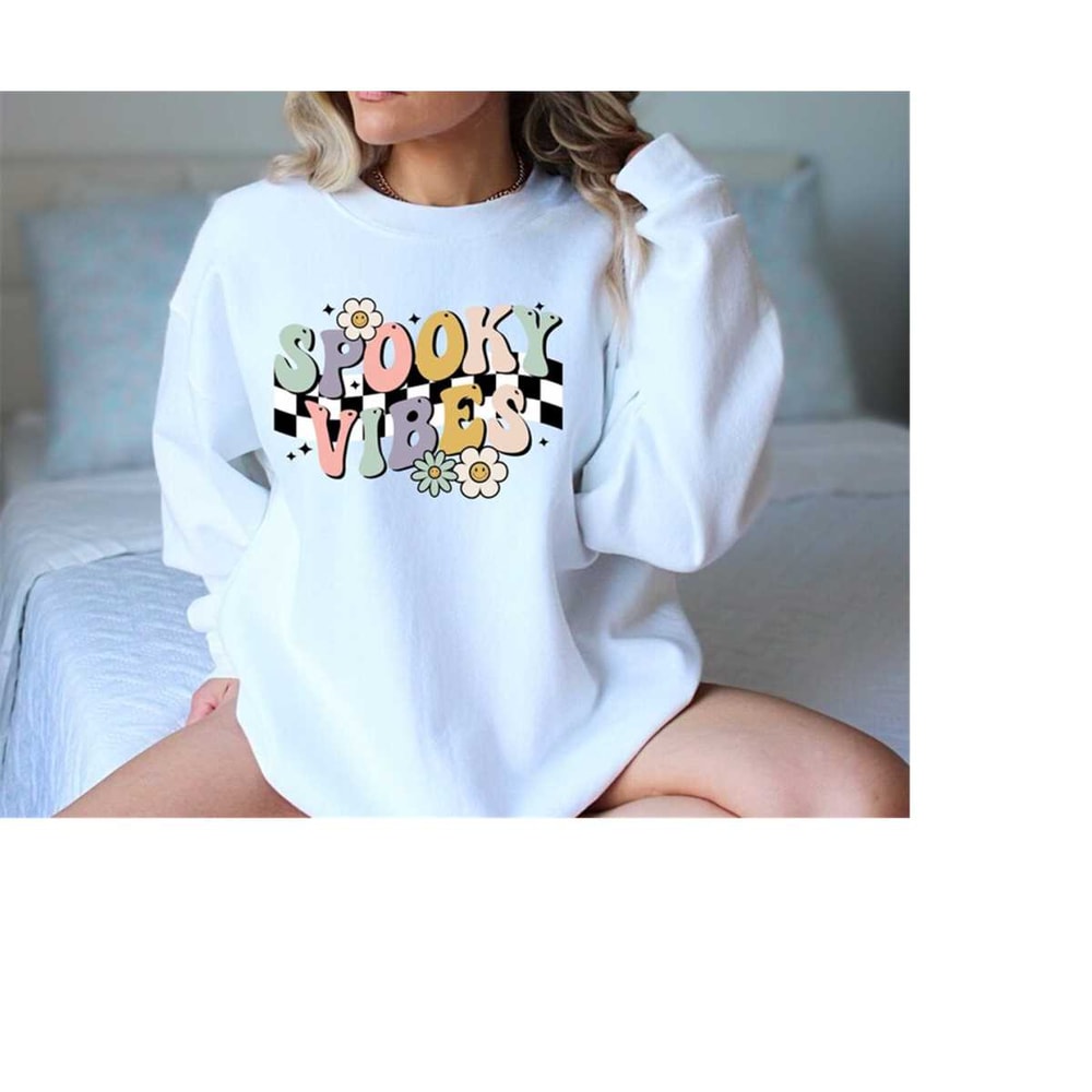 MR-17102023114632-retro-halloween-sweatshirtspooky-vibes-sweatshirtfunny-image-1.jpg
