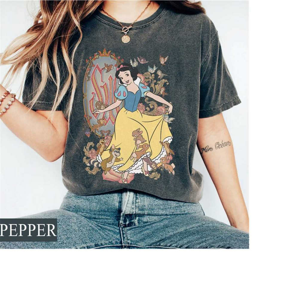 MR-1710202315101-disney-comfort-colors-princess-tee-snow-white-princess-shirt-image-1.jpg
