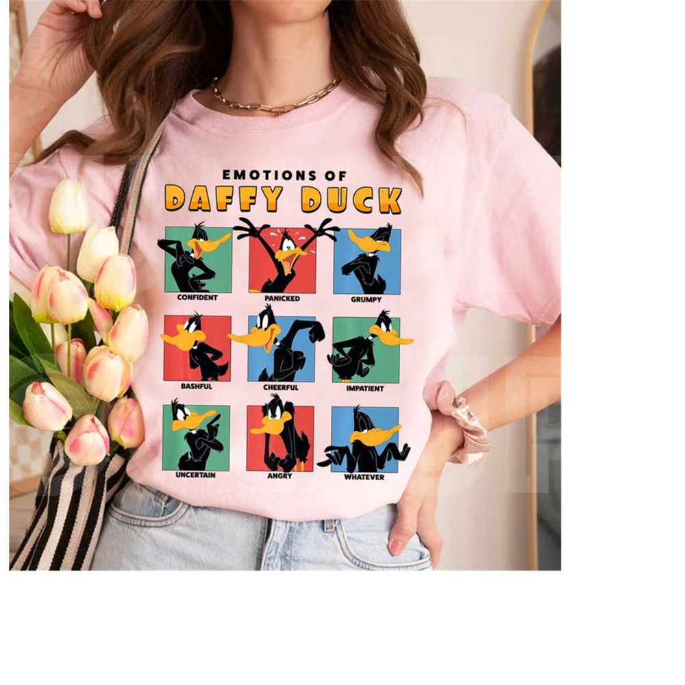 MR-17102023173810-looney-tunes-emotions-of-daffy-duck-portrait-t-shirt-bunny-image-1.jpg