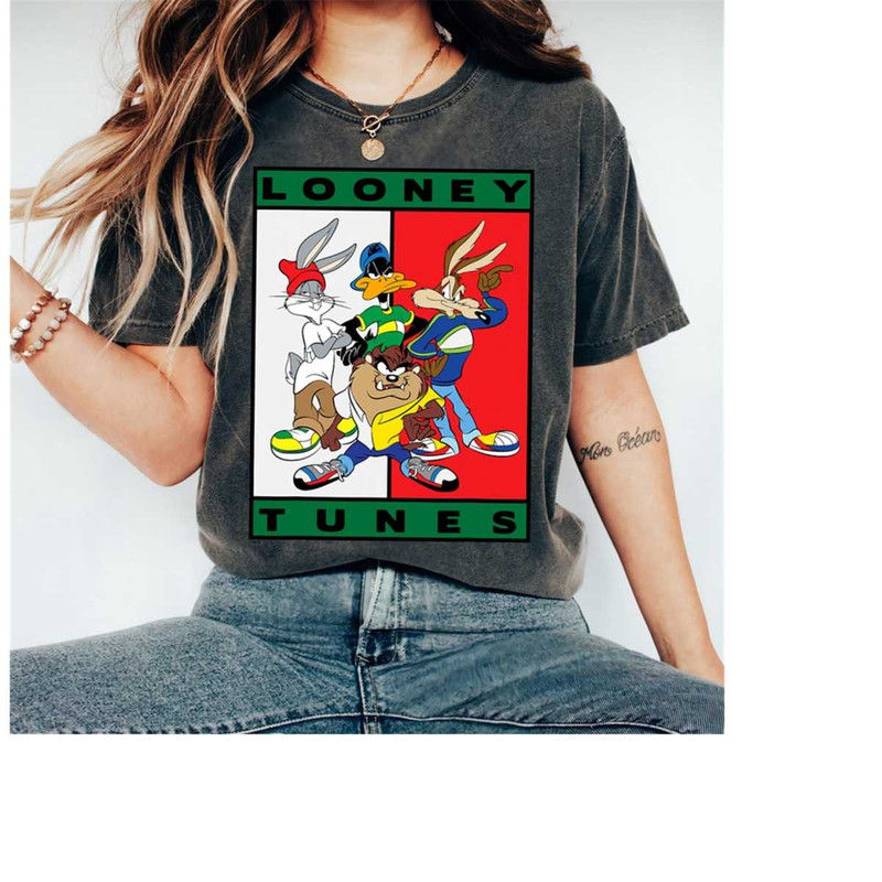MR-17102023174543-looney-tunes-90s-hip-hop-t-shirt-daffy-tasmania-image-1.jpg