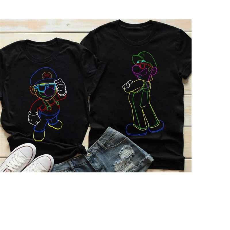 MR-1710202318321-nintendo-super-mario-neon-mario-and-luigi-outline-t-shirt-image-1.jpg
