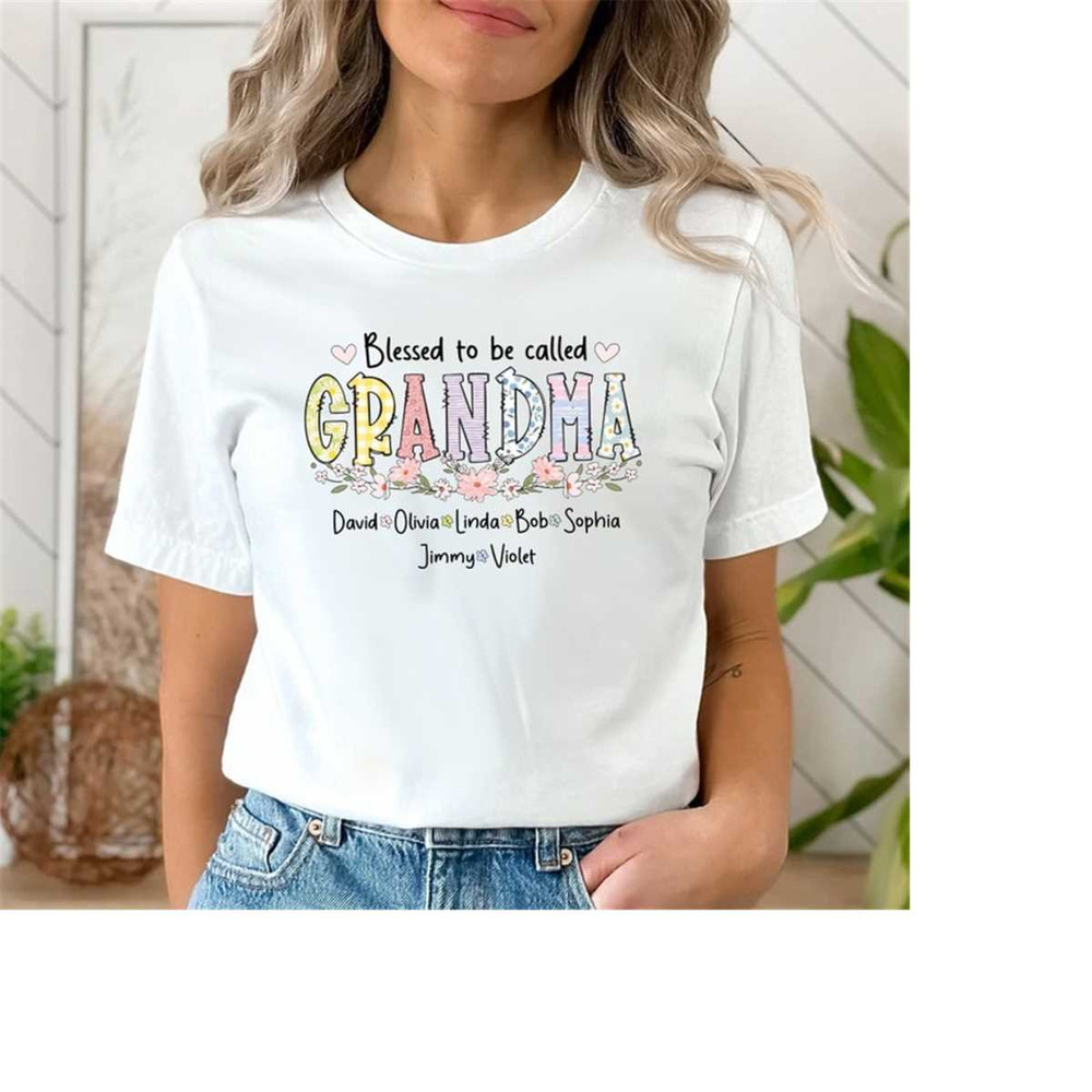 MR-1710202318477-blessed-to-be-called-grandma-shirt-personalized-grandma-image-1.jpg