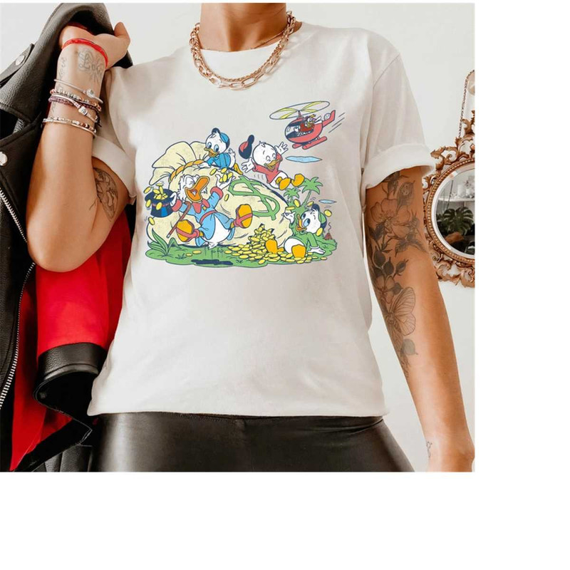 MR-17102023195233-disney-ducktales-money-bag-t-shirt-donald-duck-huey-dewey-image-1.jpg