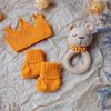 Gift box for baby set orange rodents bear, crown, booties.jpg