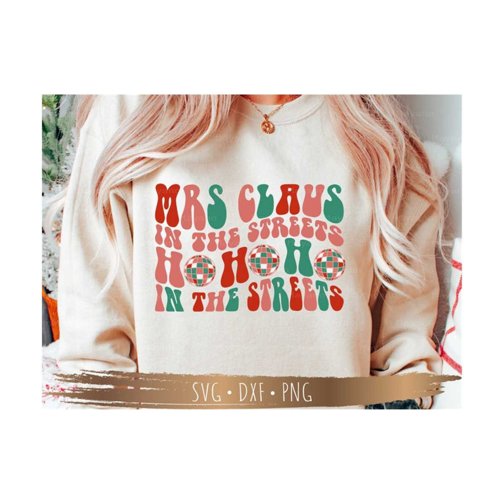 MR-1810202319305-mrs-claus-in-the-streets-ho-ho-ho-in-the-streets-svg-design-image-1.jpg