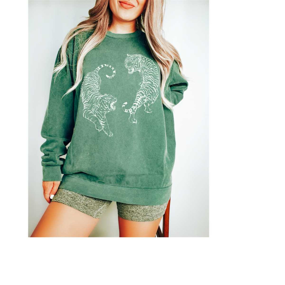 MR-1910202315711-comfort-colors-tiger-sweatshirt-yin-yang-tiger-shirt-preppy-light-green.jpg