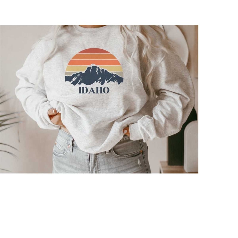 MR-19102023161438-idaho-crewneck-sweatshirt-retro-sunset-sweatshirt-idaho-ash.jpg