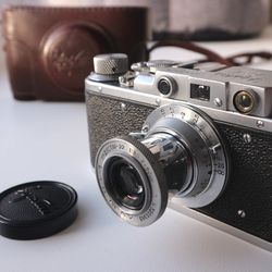 Zorki 1 Export Soviet Rangefinder Camera 35mm industar 22 50mm Leica Copy Vintage Decor