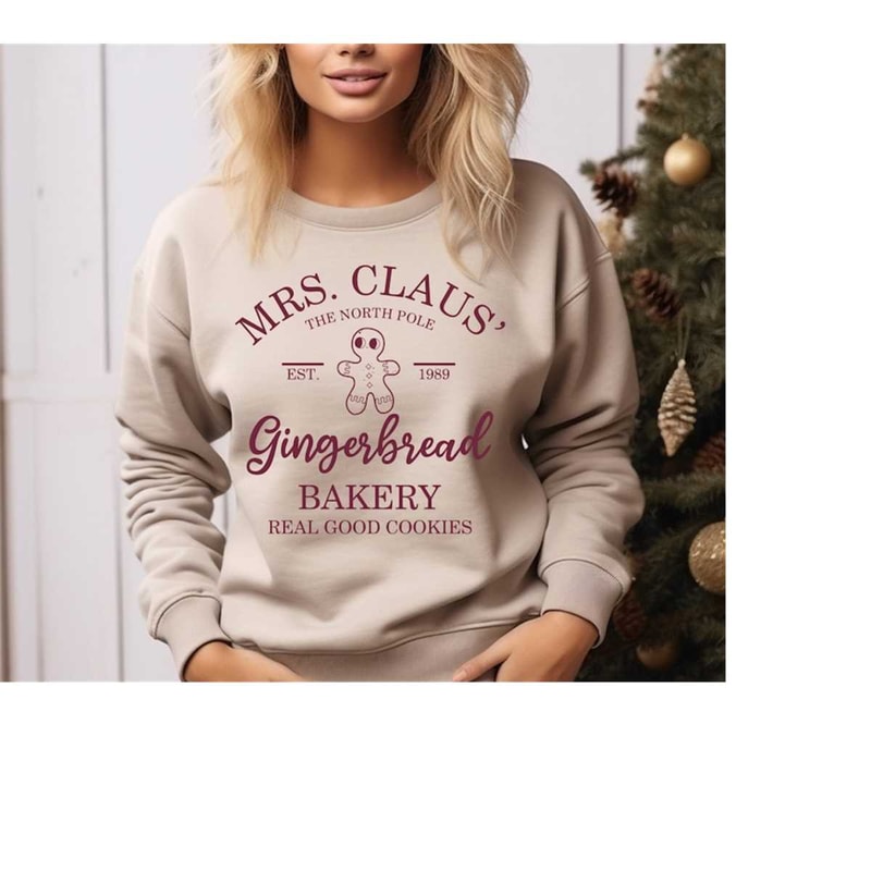 MR-2010202310394-mrs-claus-gingerbread-bakery-sweatshirt-christmas-cookies-shirt-mrs-claus-bakery-shirt-christmas-party-tee-xmas-holiday-shirt.jpg