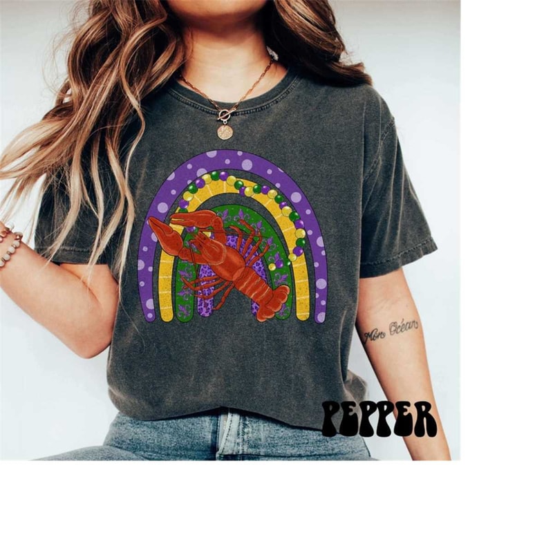 MR-2010202318410-mardi-gras-crawfish-rainbow-shirt-comfort-colors-mardi-gras-image-1.jpg