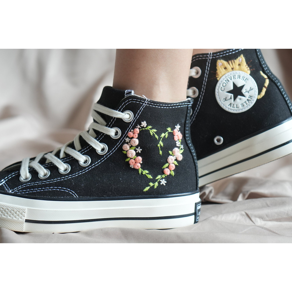 Custom Embroidery Shoes, Flower Converse Handmade, Women's Shoes, Wedding Gift, Converse Hi Chuck 1970s, Wedding Sneakers, Valentine Gift - 2.jpg