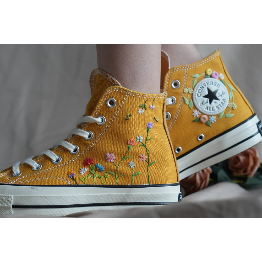 Custom Embroidery Shoes, Flower Converse Handmade, Women's Shoes, Wedding Gift, Converse Hi Chuck 1970s, Wedding Sneakers, Valentine Gift - 2.jpg