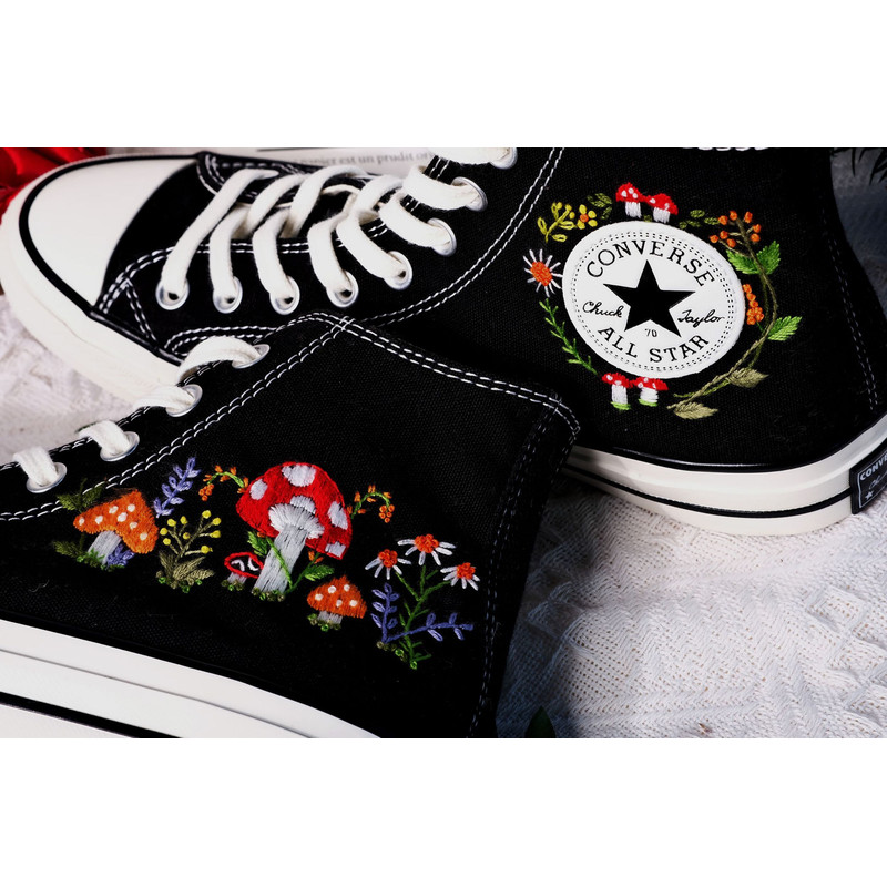Custom Embroidery Shoes, Flower Converse Handmade, Women's Shoes, Wedding Gift, Converse Hi Chuck 1970s, Wedding Sneakers, Valentine Gift - 5.jpg