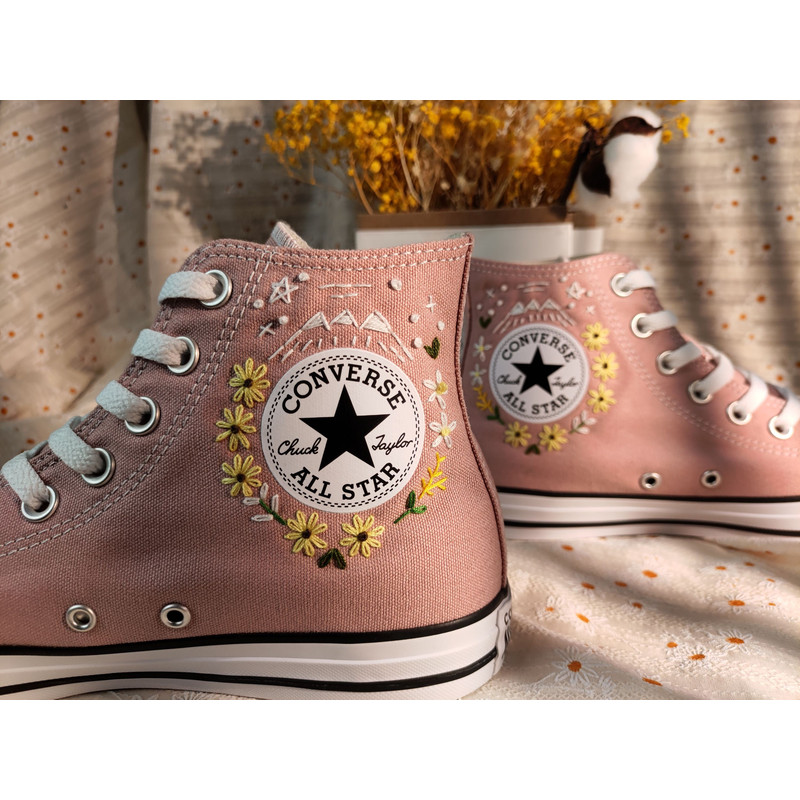 Custom Embroidery Shoes, Flower Converse Handmade, Women's Shoes, Wedding Gift, Converse Hi Chuck 1970s, Wedding Sneakers, Valentine Gift - 6.jpg