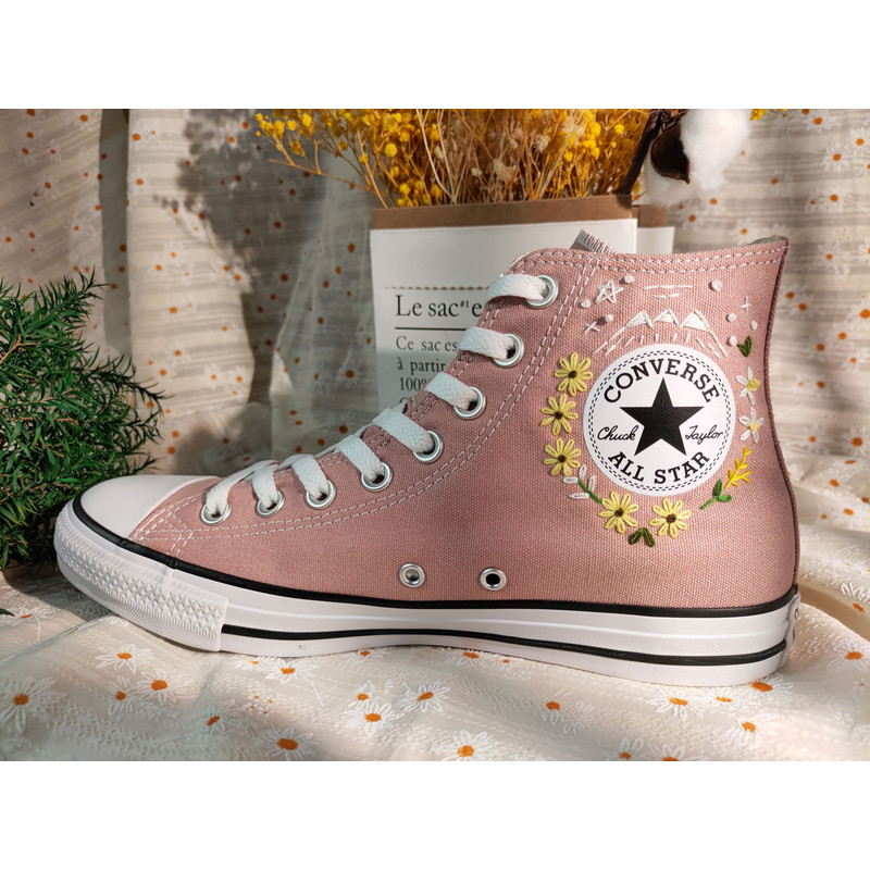 Custom Embroidery Shoes, Flower Converse Handmade, Women's Shoes, Wedding Gift, Converse Hi Chuck 1970s, Wedding Sneakers, Valentine Gift - 8.jpg