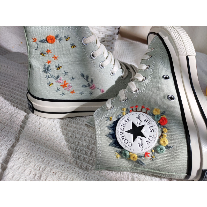 Custom Embroidery Shoes, Flower Converse Handmade, Women's Shoes, Wedding Gift, Converse Hi Chuck 1970s, Wedding Sneakers, Valentine Gift - 5.jpg
