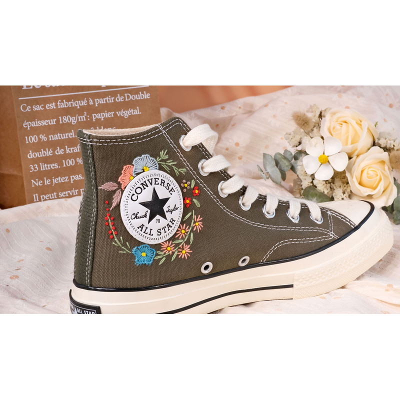 Custom Embroidery Shoes, Flower Converse Handmade, Women's Shoes, Wedding Gift, Converse Hi Chuck 1970s, Wedding Sneakers, Valentine Gift - 5.jpg
