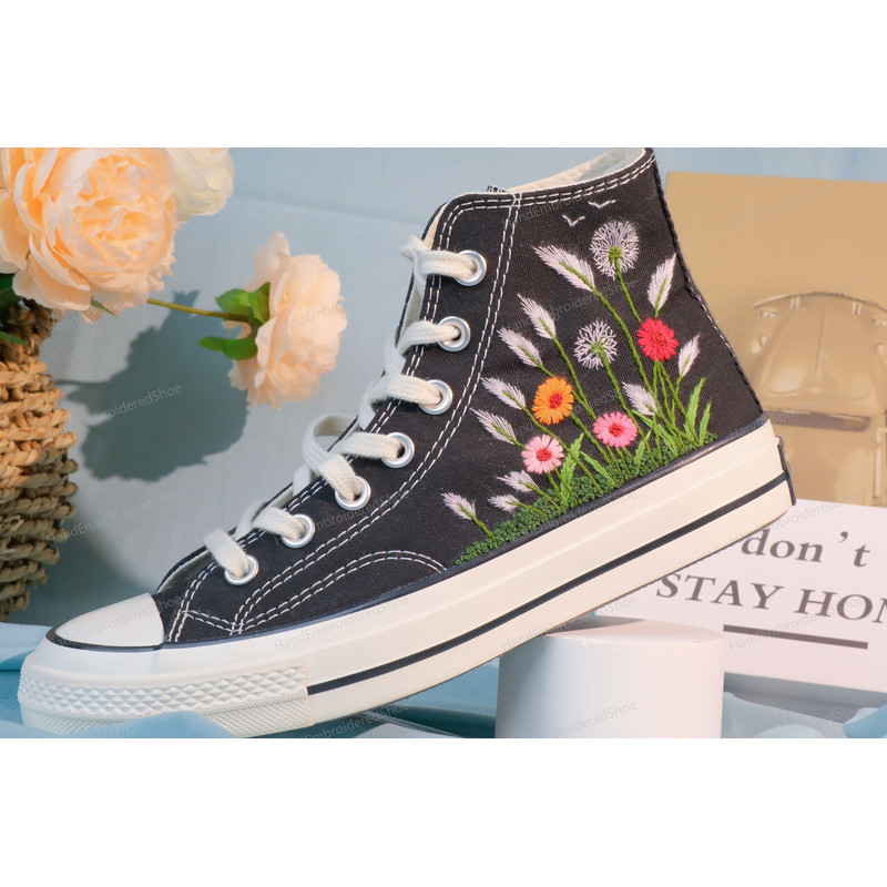 Custom Embroidery Shoes, Flower Converse Handmade, Women's Shoes, Wedding Gift, Converse Hi Chuck 1970s, Wedding Sneakers, Valentine Gift - 5.jpg