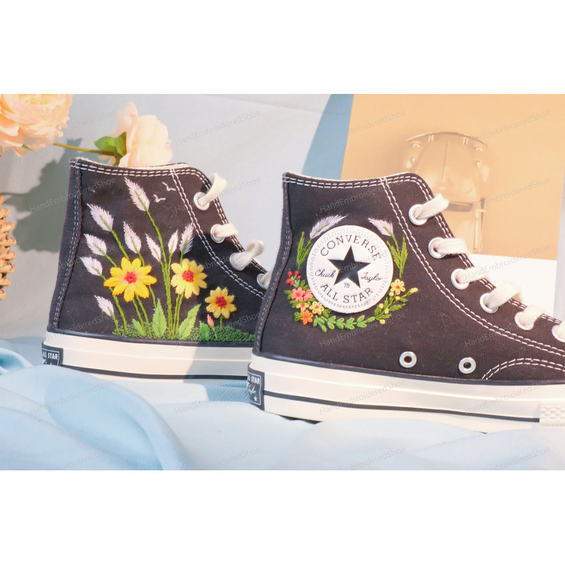 Custom Embroidery Shoes, Flower Converse Handmade, Women's Shoes, Wedding Gift, Converse Hi Chuck 1970s, Wedding Sneakers, Valentine Gift - 4.jpg