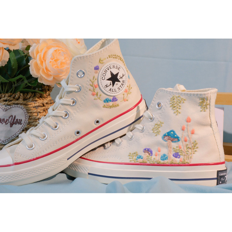 Custom Embroidery Shoes, Flower Converse Handmade, Women's Shoes, Wedding Gift, Converse Hi Chuck 1970s, Wedding Sneakers, Valentine Gift - 6.jpg