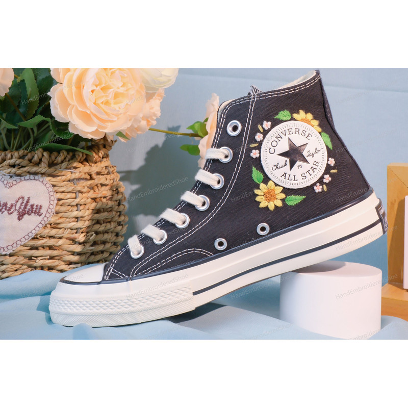 Custom Embroidery Shoes, Flower Converse Handmade, Women's Shoes, Wedding Gift, Converse Hi Chuck 1970s, Wedding Sneakers, Valentine Gift - 7.jpg