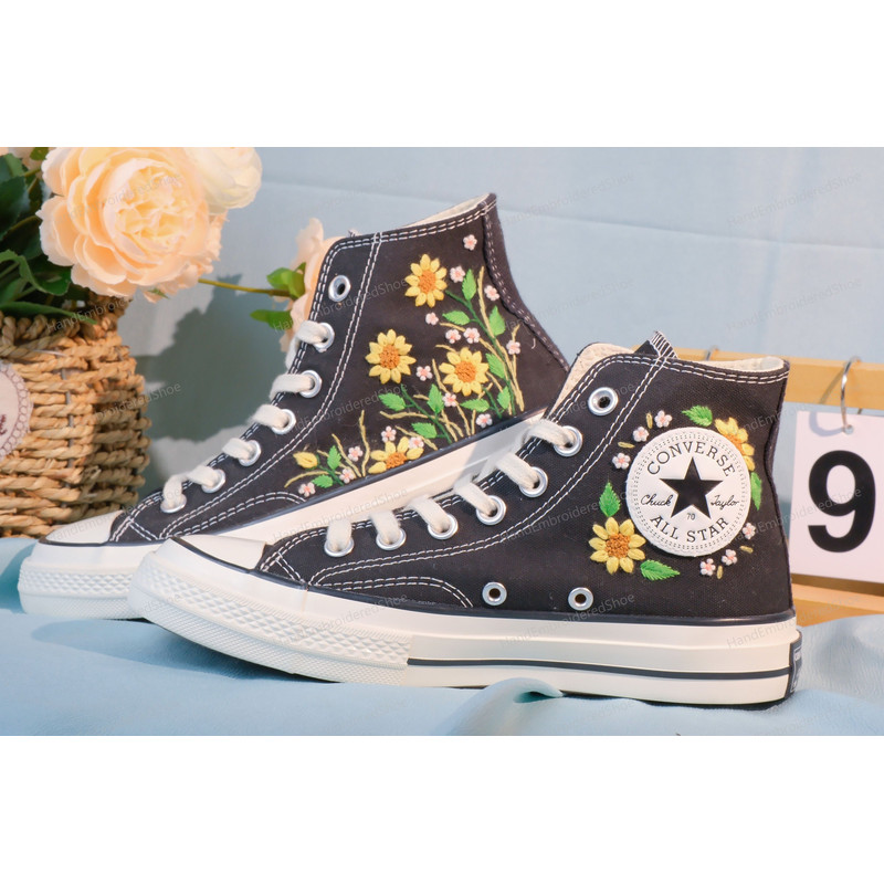 Custom Embroidery Shoes, Flower Converse Handmade, Women's Shoes, Wedding Gift, Converse Hi Chuck 1970s, Wedding Sneakers, Valentine Gift - 8.jpg