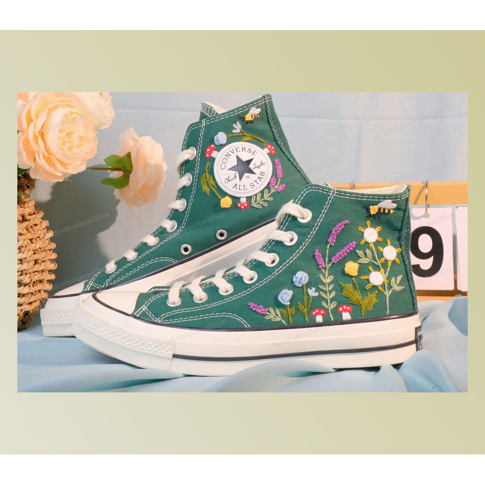 Custom Embroidery Shoes, Flower Converse Handmade, Women's Shoes, Wedding Gift, Converse Hi Chuck 1970s, Wedding Sneakers, Valentine Gift - 1.jpg