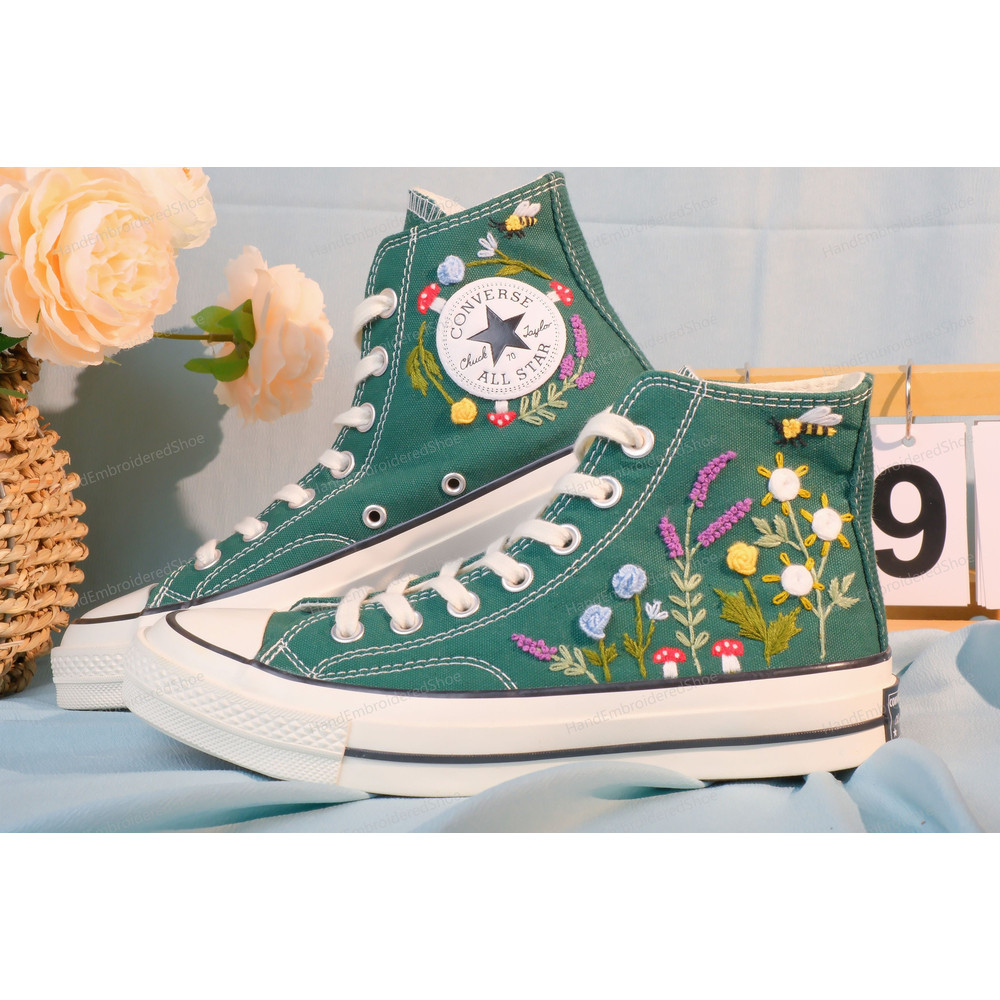 Custom Embroidery Shoes, Flower Converse Handmade, Women's Shoes, Wedding Gift, Converse Hi Chuck 1970s, Wedding Sneakers, Valentine Gift - 2.jpg