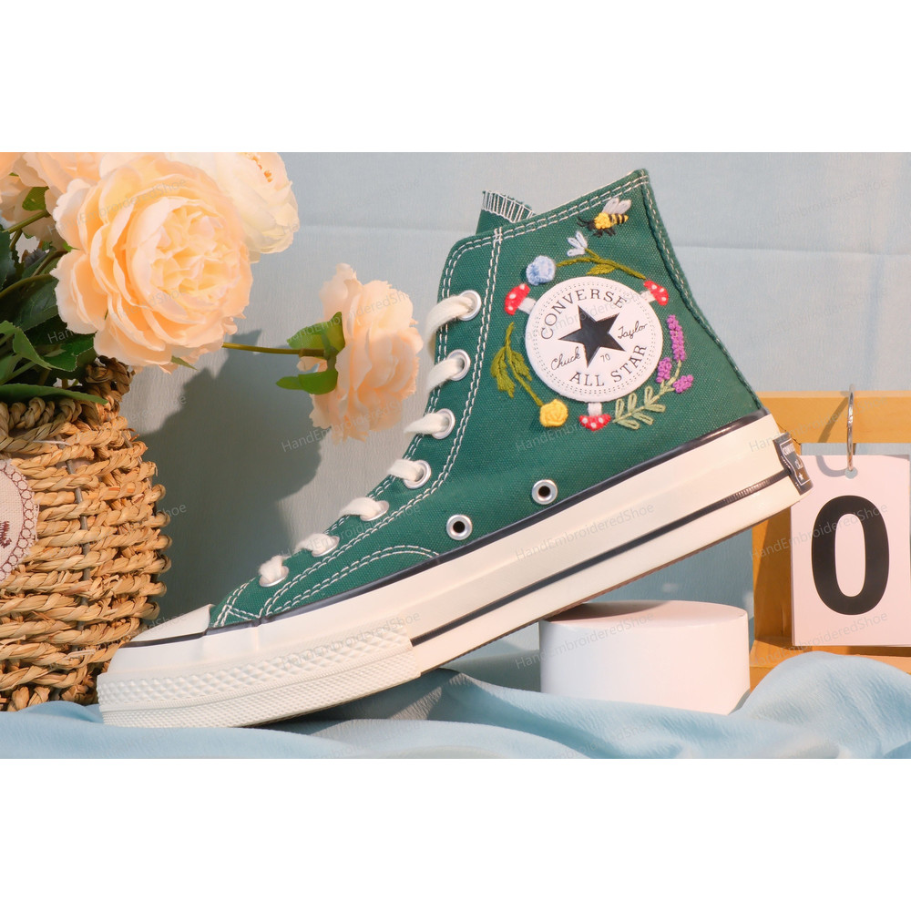Custom Embroidery Shoes, Flower Converse Handmade, Women's Shoes, Wedding Gift, Converse Hi Chuck 1970s, Wedding Sneakers, Valentine Gift - 7.jpg