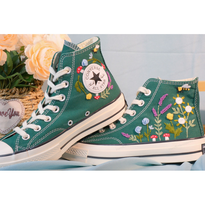 Custom Embroidery Shoes, Flower Converse Handmade, Women's Shoes, Wedding Gift, Converse Hi Chuck 1970s, Wedding Sneakers, Valentine Gift - 8.jpg