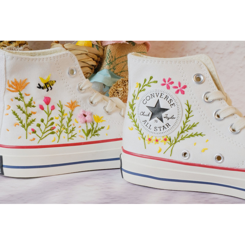 Custom Embroidery Shoes, Flower Converse Handmade, Women's Shoes, Wedding Gift, Converse Hi Chuck 1970s, Wedding Sneakers, Valentine Gift - 4.jpg